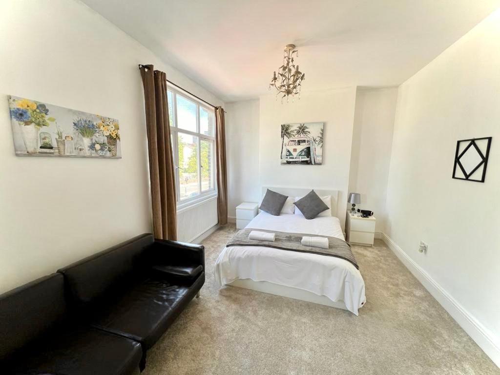 Canary Wharf Holiday Rooms لندن المظهر الخارجي الصورة