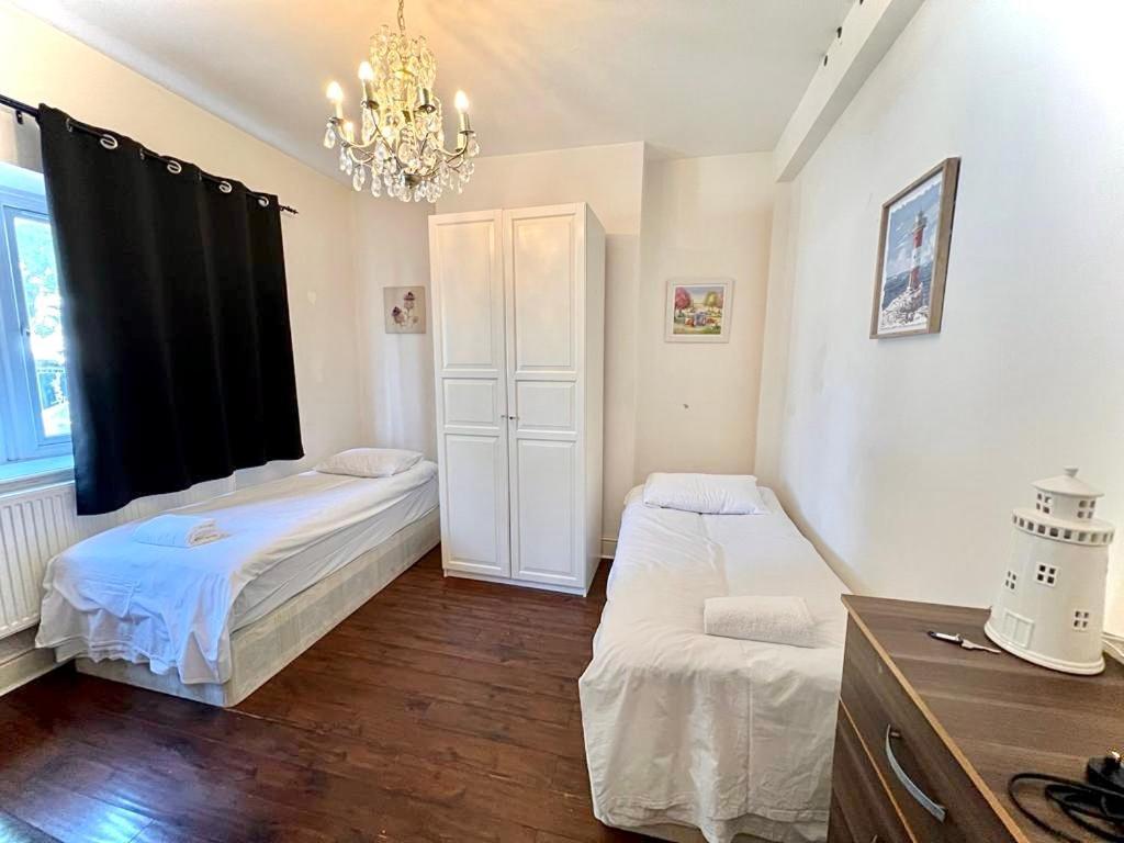 Canary Wharf Holiday Rooms لندن المظهر الخارجي الصورة